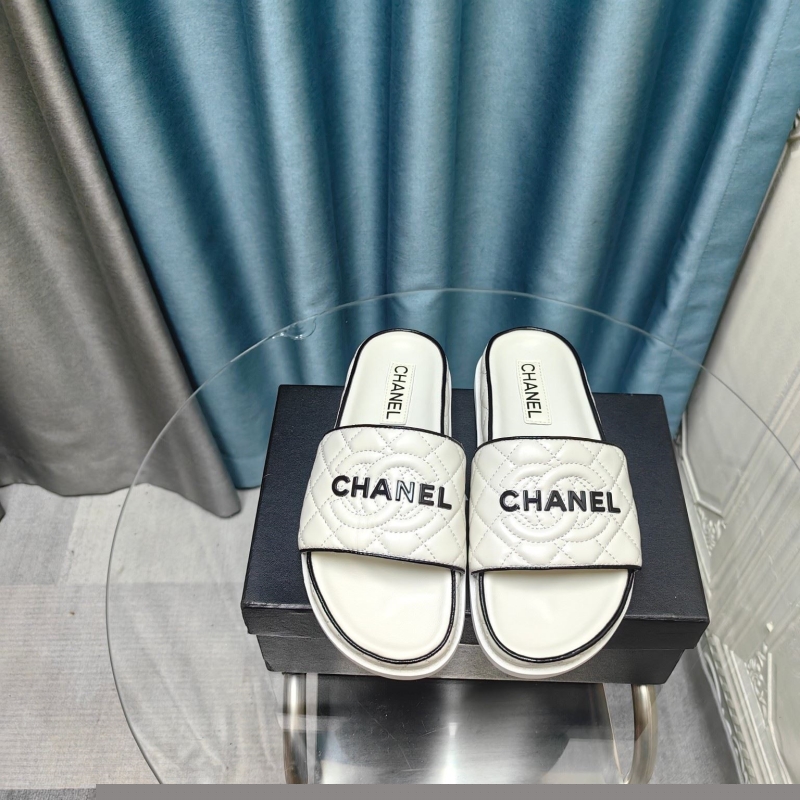 Ch*el slippers